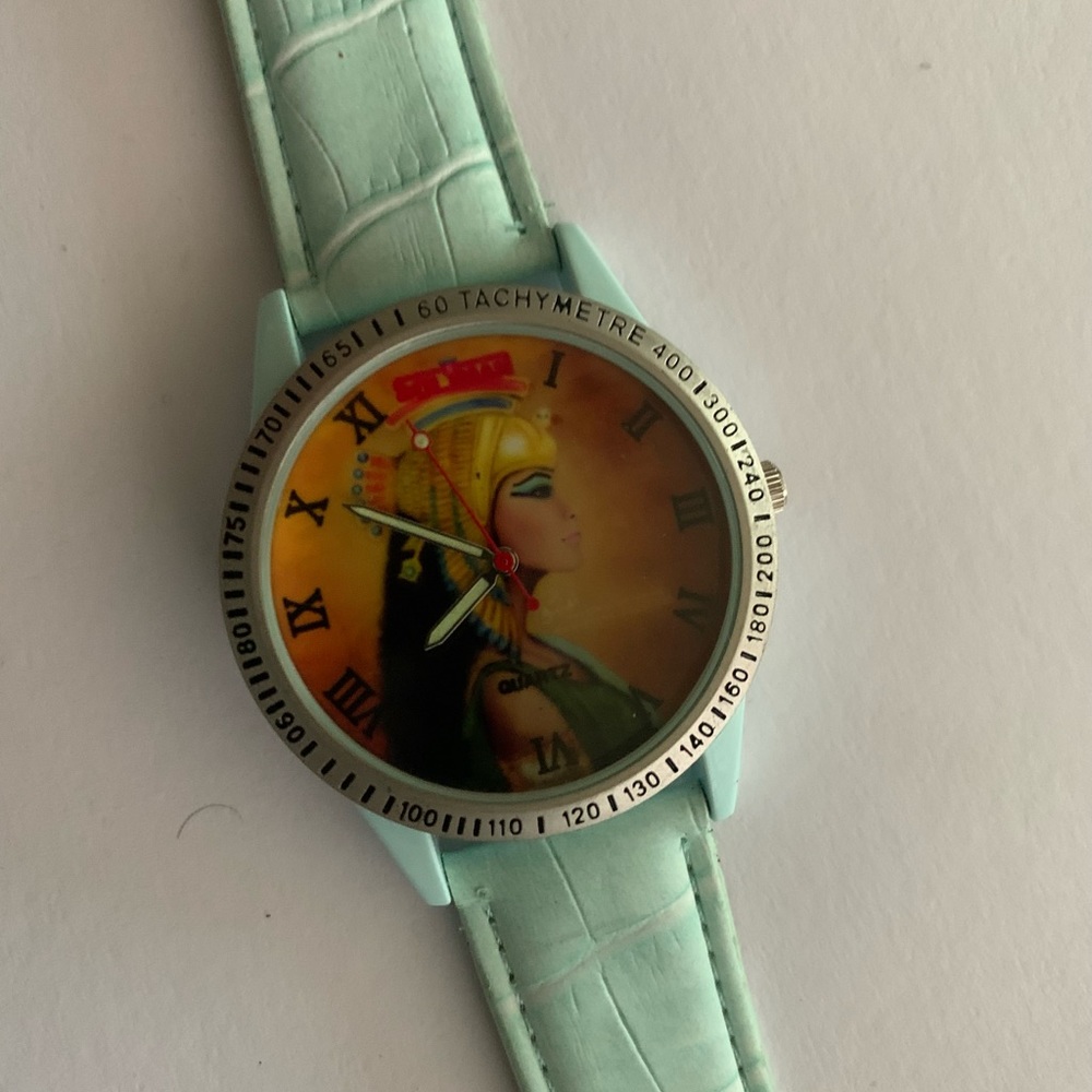 Watch - Picture 1 of 2